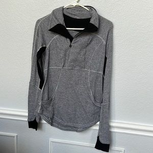 LULULEMON gray sweater size 8
